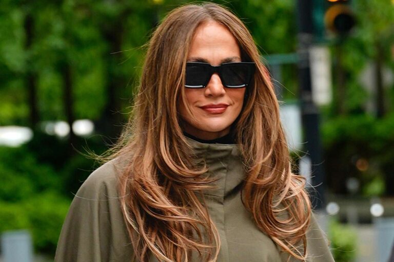 Jennifer Lopez’s Capris Are the Tailored Summer Pant Trend That Feels Way Cooler Than Jeans — Shop Styles from $6