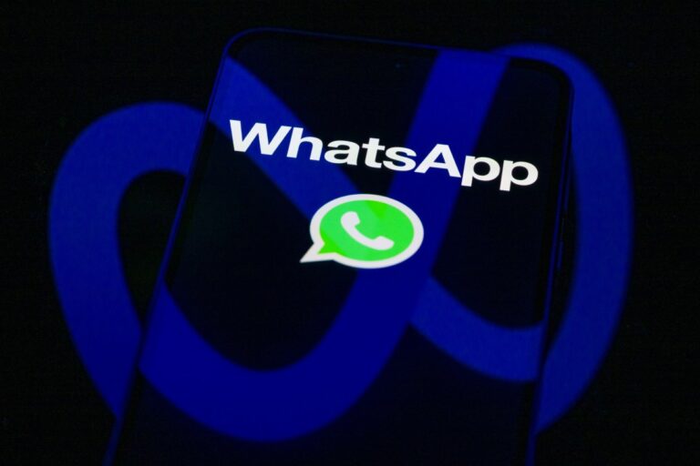 How to reserve and change your WhatsApp username