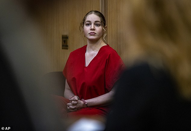 ‘Killer’ Instagram model strikes mystery plea deal WEEKS before her trial…after claiming that she stabbed crypto-bro boyfriend in self-defense