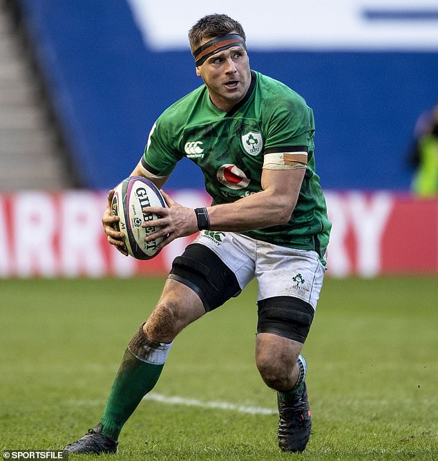 REVEALED: Why Ronan O’Gara has been ranked above Johnny Sexton in Irish rugby’s Top 50 players of the professional era