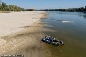 European drought forces Hungary to shut its nuclear plant as River Danube falls to record low level