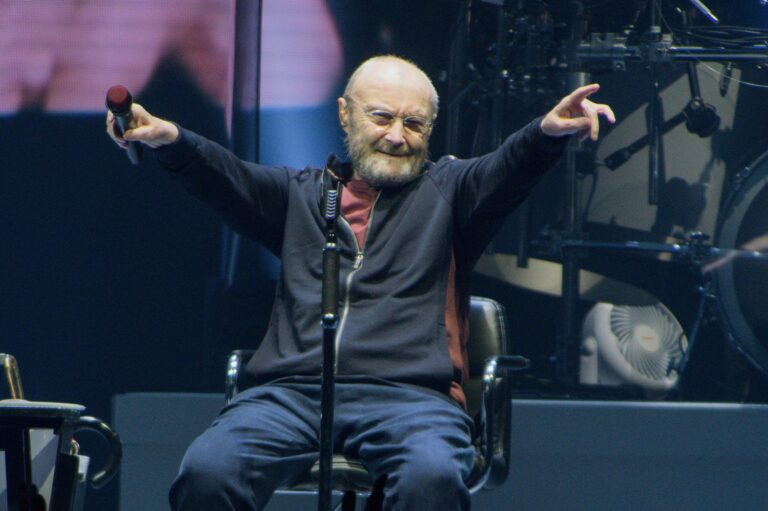Phil Collins Says Alcoholic Relapse Left Him on Life Support