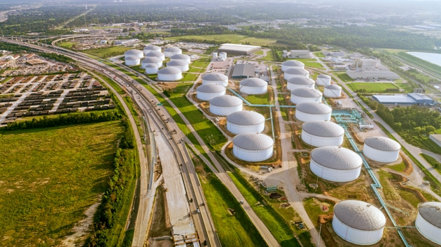 EPA grants biofuel exemption to Delek refinery, declines HF Sinclair petitions (DK:NYSE)