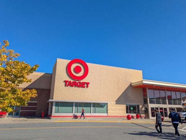 Discount retailers lift consumer staples in July as alcohol, tobacco lag (TGT:NYSE)